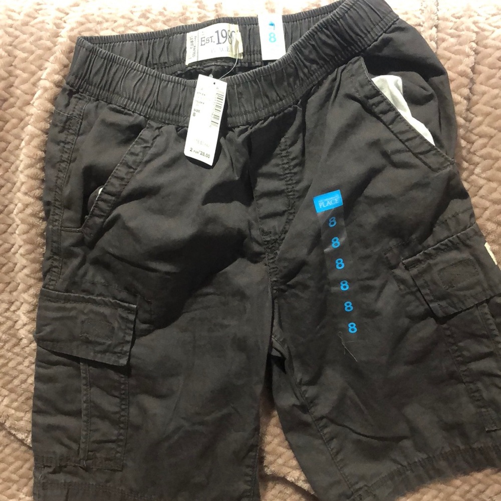 Gray size 8 boys cargo shorts